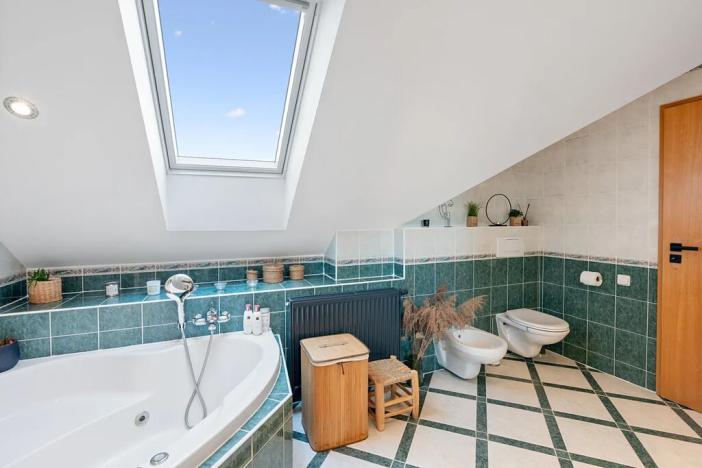 Pronájem rodinného domu, Praha - Kbely, Divišova, 187 m2