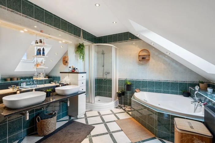 Pronájem rodinného domu, Praha - Kbely, Divišova, 187 m2