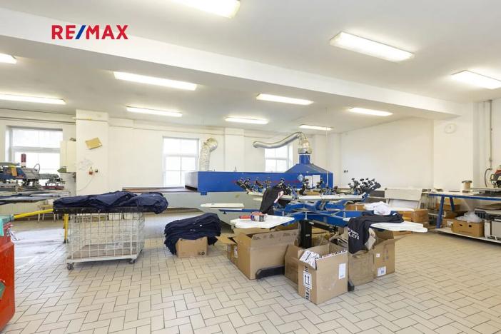 Prodej obchodního prostoru, Dašice, náměstí T. G. Masaryka, 957 m2