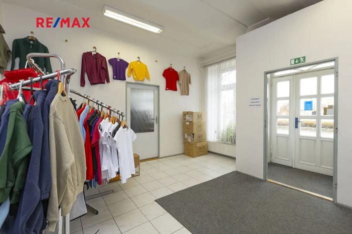 Prodej obchodního prostoru, Dašice, náměstí T. G. Masaryka, 957 m2