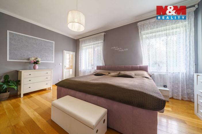 Pronájem rodinného domu, Karlovy Vary - Hůrky, Motýlí, 244 m2