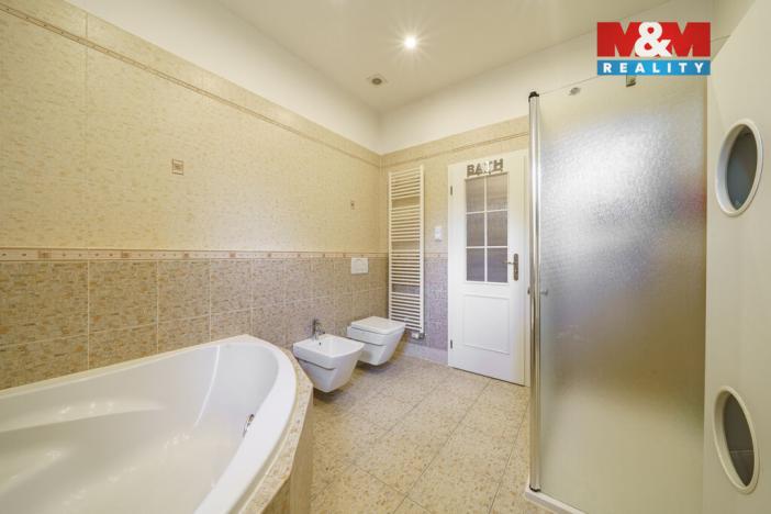 Pronájem rodinného domu, Karlovy Vary - Hůrky, Motýlí, 244 m2