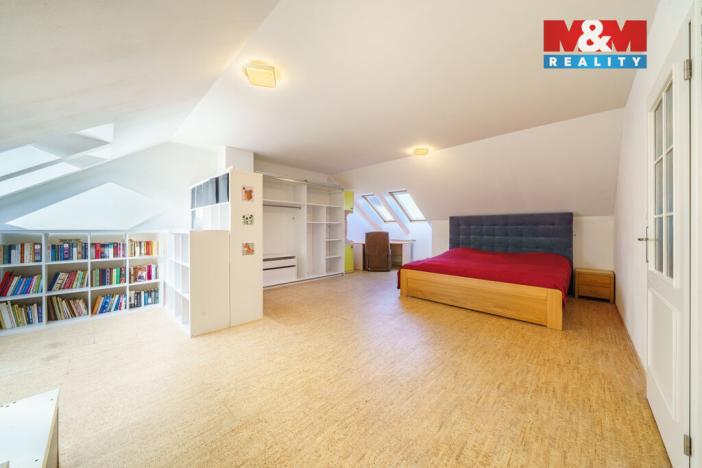 Pronájem rodinného domu, Karlovy Vary - Hůrky, Motýlí, 244 m2