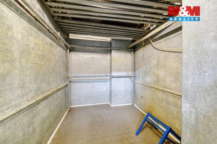 Pronájem obchodního prostoru, Planá, náměstí Svobody, 95 m2