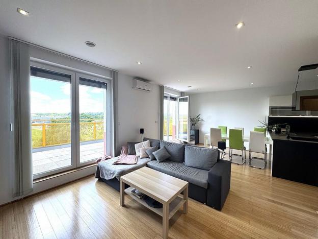 Prodej bytu 3+kk, Pohořelice, Znojemská, 115 m2