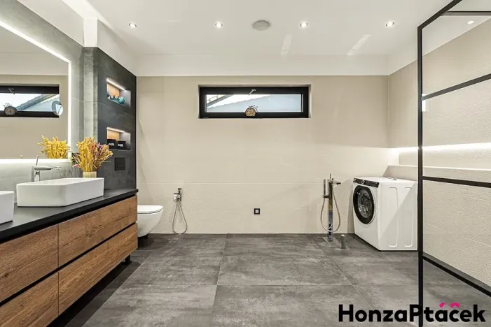 Prodej rodinného domu, Tuhaň, 147 m2