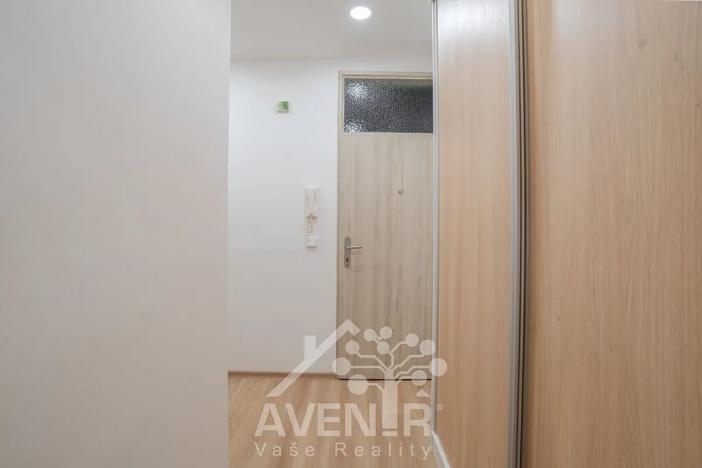 Pronájem bytu 3+1, Zlín, Benešovo nábřeží, 72 m2