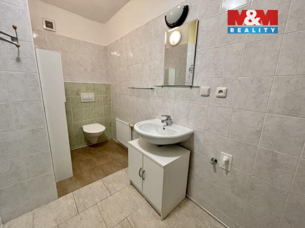 Pronájem bytu 2+1, Kladno, Váňova, 72 m2