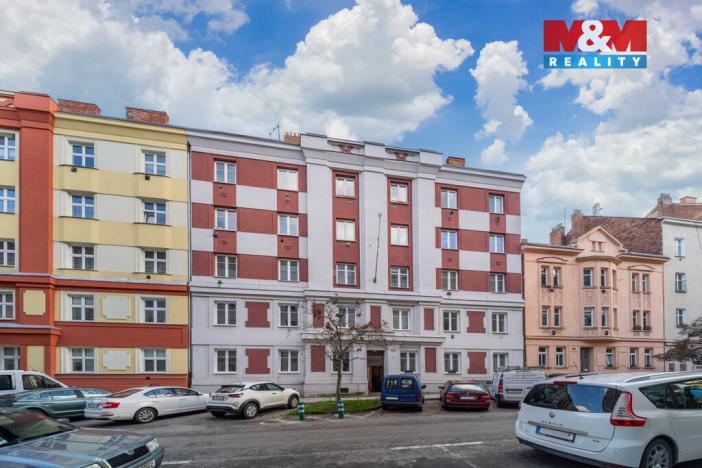 Pronájem bytu 1+kk, Plzeň, Vrchlického, 27 m2