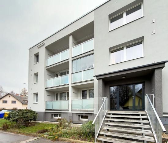 Pronájem bytu 2+kk, Liberec, Česká, 40 m2