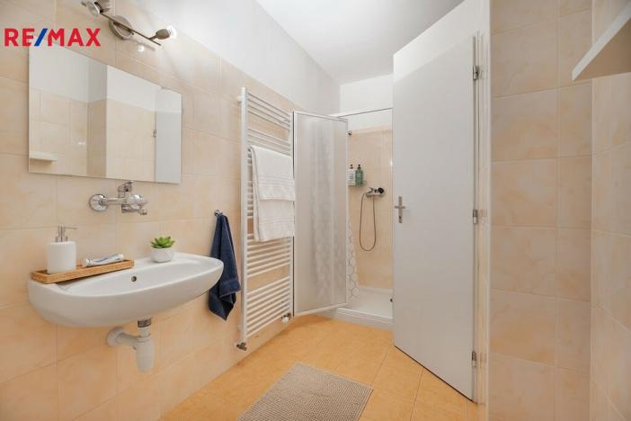 Prodej rodinného domu, Kozmice, K Točně, 223 m2