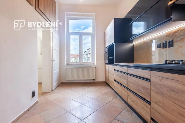 Pronájem bytu 3+1, Teplice, Novákova, 85 m2