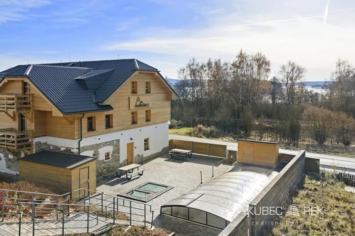 Prodej bytu 3+kk, Horní Planá, 51 m2