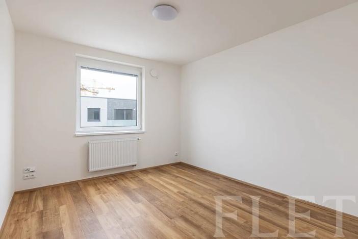 Pronájem bytu 2+kk, Praha - Prosek, Čakovická, 55 m2