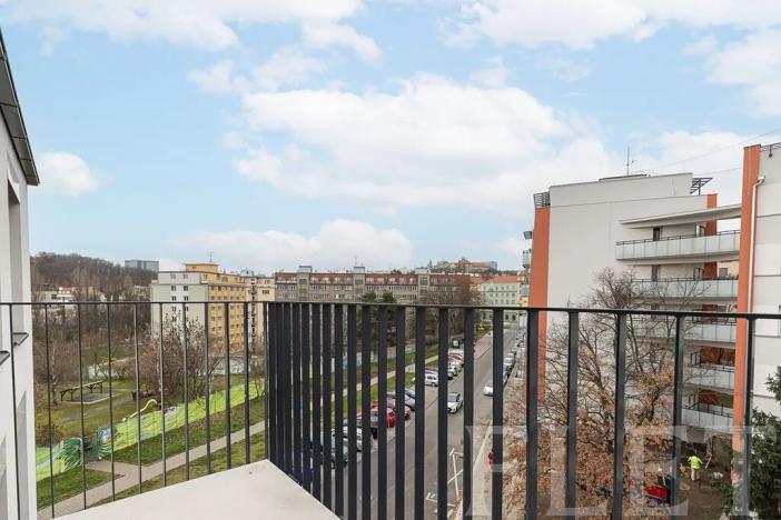 Pronájem bytu 1+kk, Praha - Nusle, Maroldova, 27 m2