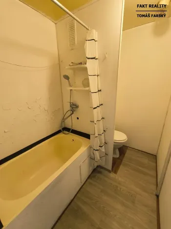 Pronájem bytu 1+1, Děčín, Želenická, 38 m2