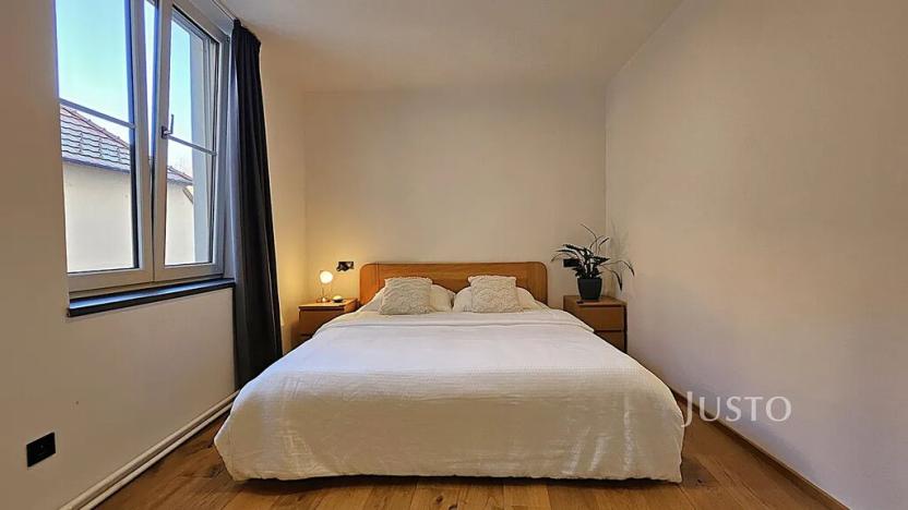 Prodej bytu 4+kk, Písek, Velké náměstí, 113 m2