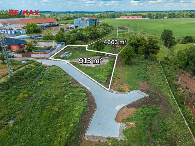 Prodej pozemku pro bydlení, Kouřim, Na Salabce, 5576 m2