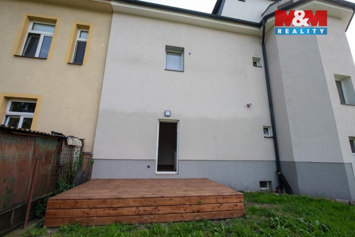 Pronájem bytu 1+kk, Pardubice - Svítkov, U Trojice, 24 m2