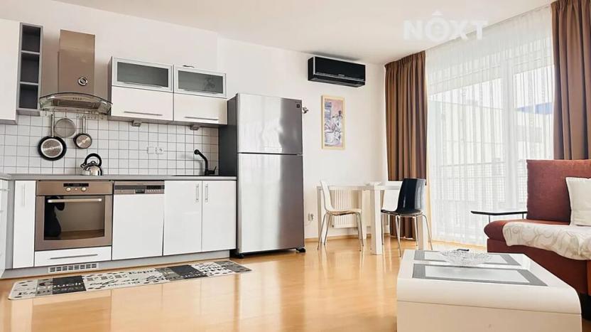 Pronájem bytu 2+kk, Pardubice, třída Míru, 86 m2