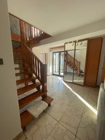 Pronájem rodinného domu, Zvole, 260 m2