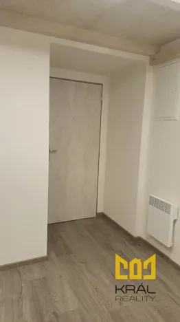 Pronájem bytu 2+kk, Praha - Smíchov, Nádražní, 52 m2