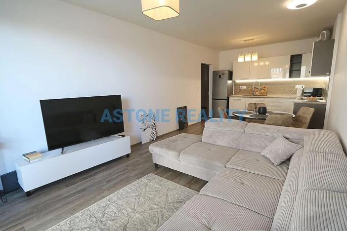 Prodej bytu 2+kk, Praha - Strašnice, Zvěřinova, 121 m2