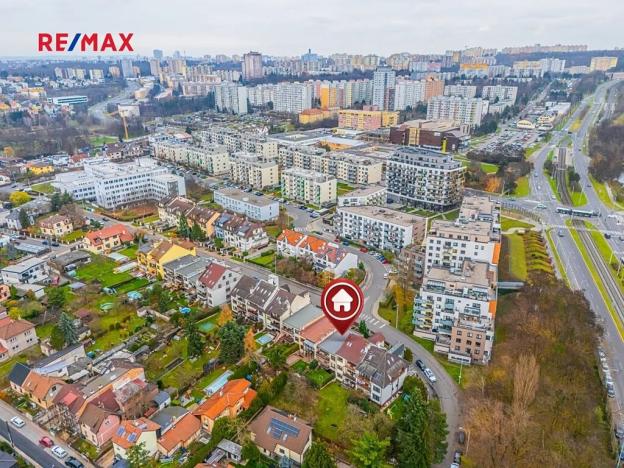 Prodej rodinného domu, Praha - Modřany, K dolům, 390 m2