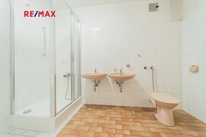 Prodej rodinného domu, Praha - Modřany, K dolům, 390 m2