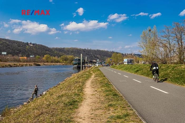 Prodej rodinného domu, Praha - Modřany, K dolům, 390 m2