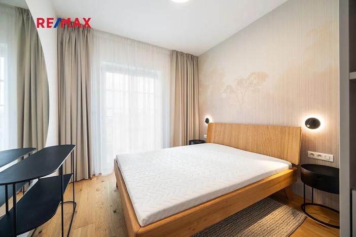 Pronájem bytu 2+kk, Praha - Vinohrady, Slezská, 43 m2