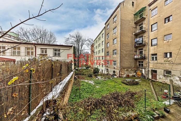 Pronájem obchodního prostoru, Praha - Vinohrady, Vinohradská, 75 m2