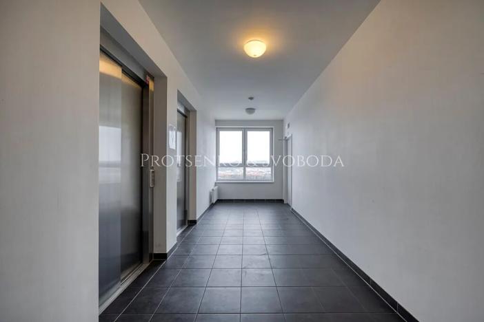 Pronájem bytu 2+kk, Praha - Vysočany, Za Krejcárkem, 49 m2