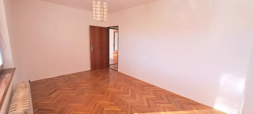 Prodej rodinného domu, Lomnička, 300 m2