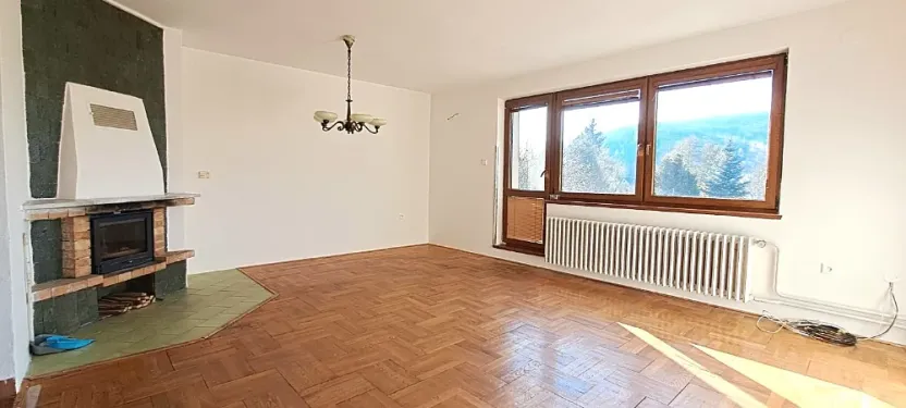 Prodej rodinného domu, Lomnička, 300 m2