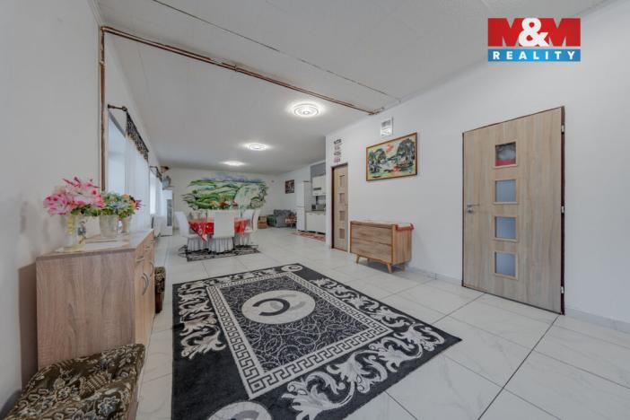 Prodej rodinného domu, Branky, 470 m2