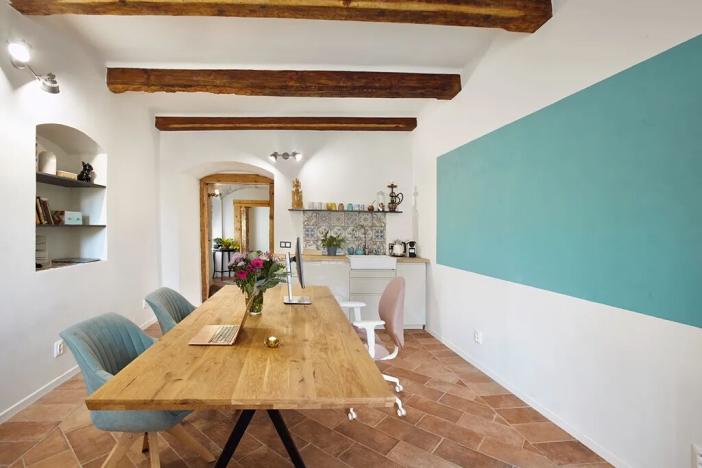 Pronájem obchodního prostoru, Benátky nad Jizerou, Husovo náměstí, 30 m2