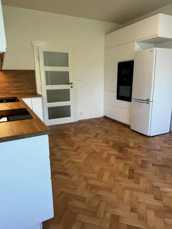 Pronájem bytu 2+kk, Praha - Strašnice, Na Třebešíně, 46 m2