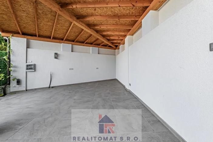 Prodej rodinného domu, Praha - Komořany, Pod lesem, 175 m2