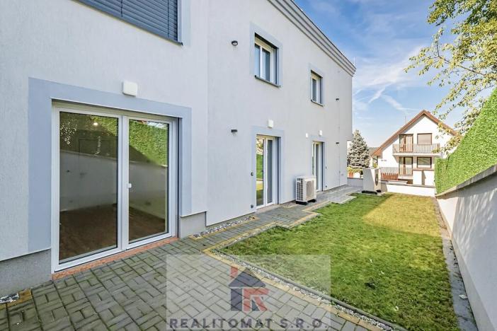 Prodej rodinného domu, Praha - Komořany, Pod lesem, 175 m2