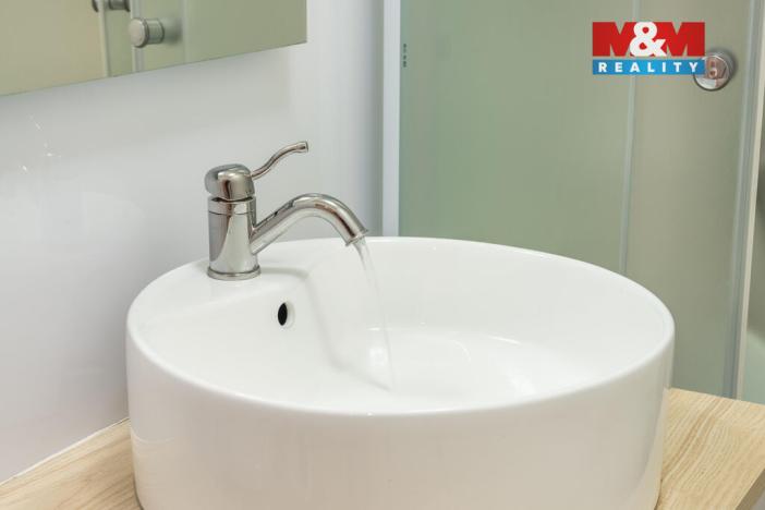 Prodej komerční nemovitosti, Praha - Břevnov, Bělohorská, 49 m2