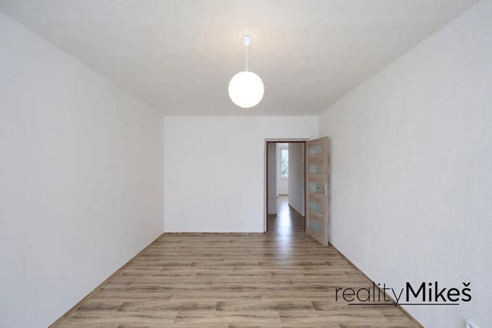 Prodej bytu 3+1, Železný Brod, Na Vápence, 73 m2