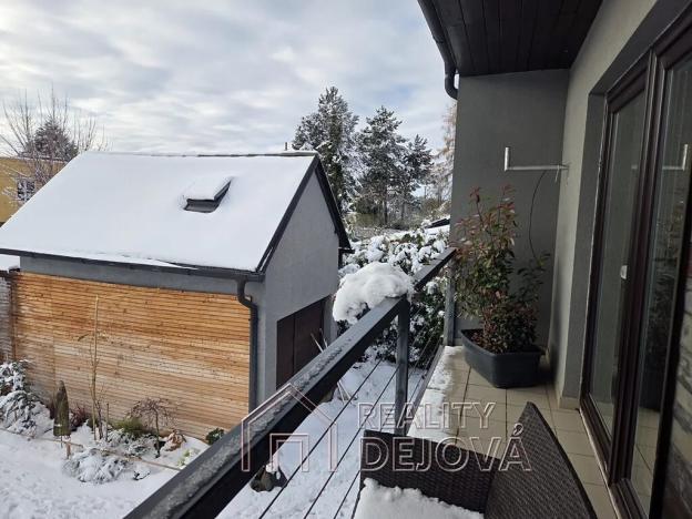 Prodej rodinného domu, Hrabyně, 180 m2