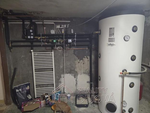 Prodej rodinného domu, Hrabyně, 180 m2