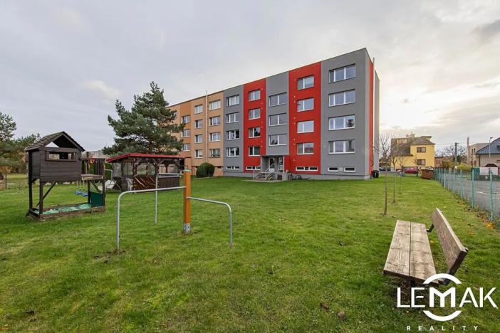 Prodej bytu 3+1, Velká Bystřice, Nádražní I, 68 m2