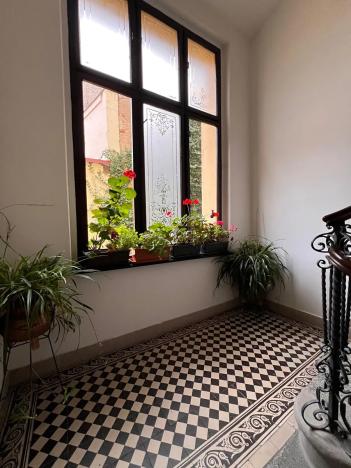 Prodej bytu 3+1, Karlovy Vary, Svahová, 98 m2