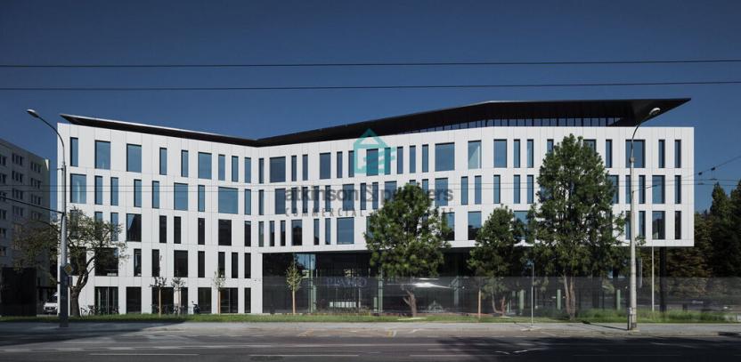 Pronájem kanceláře, České Budějovice - České Budějovice 7, Lidická tř., 3300 m2