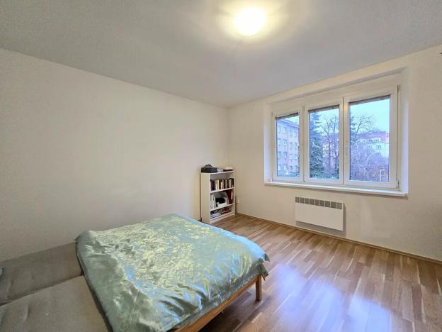 Prodej bytu 2+1, Praha - Nusle, U Svépomoci, 44 m2