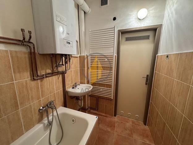 Pronájem bytu 1+kk, Jičín, Chelčického, 28 m2