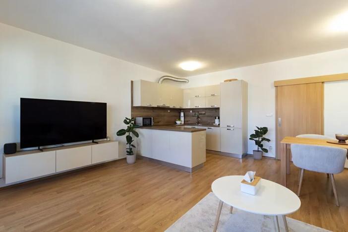 Pronájem bytu 3+kk, Praha - Čakovice, Bermanova, 81 m2